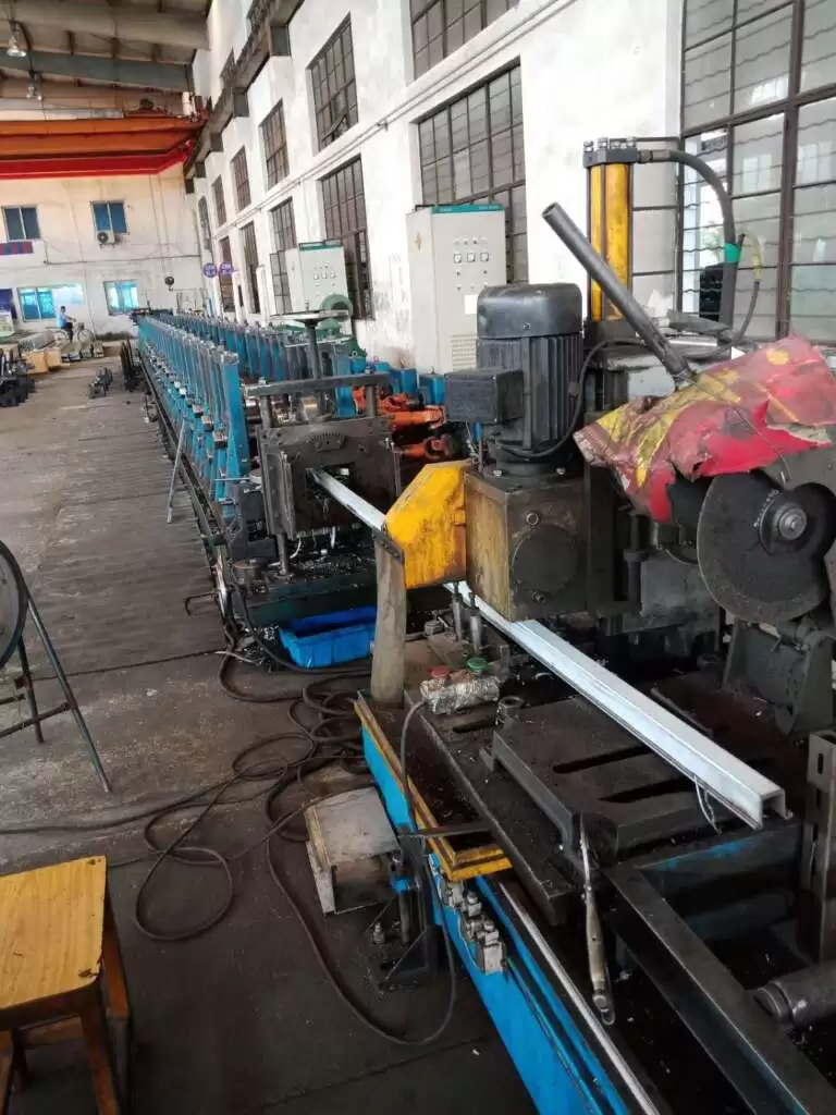 Long Time Service Bracket and Escalator Lift Guide Rail Planer Cold Roll Forming Machinery